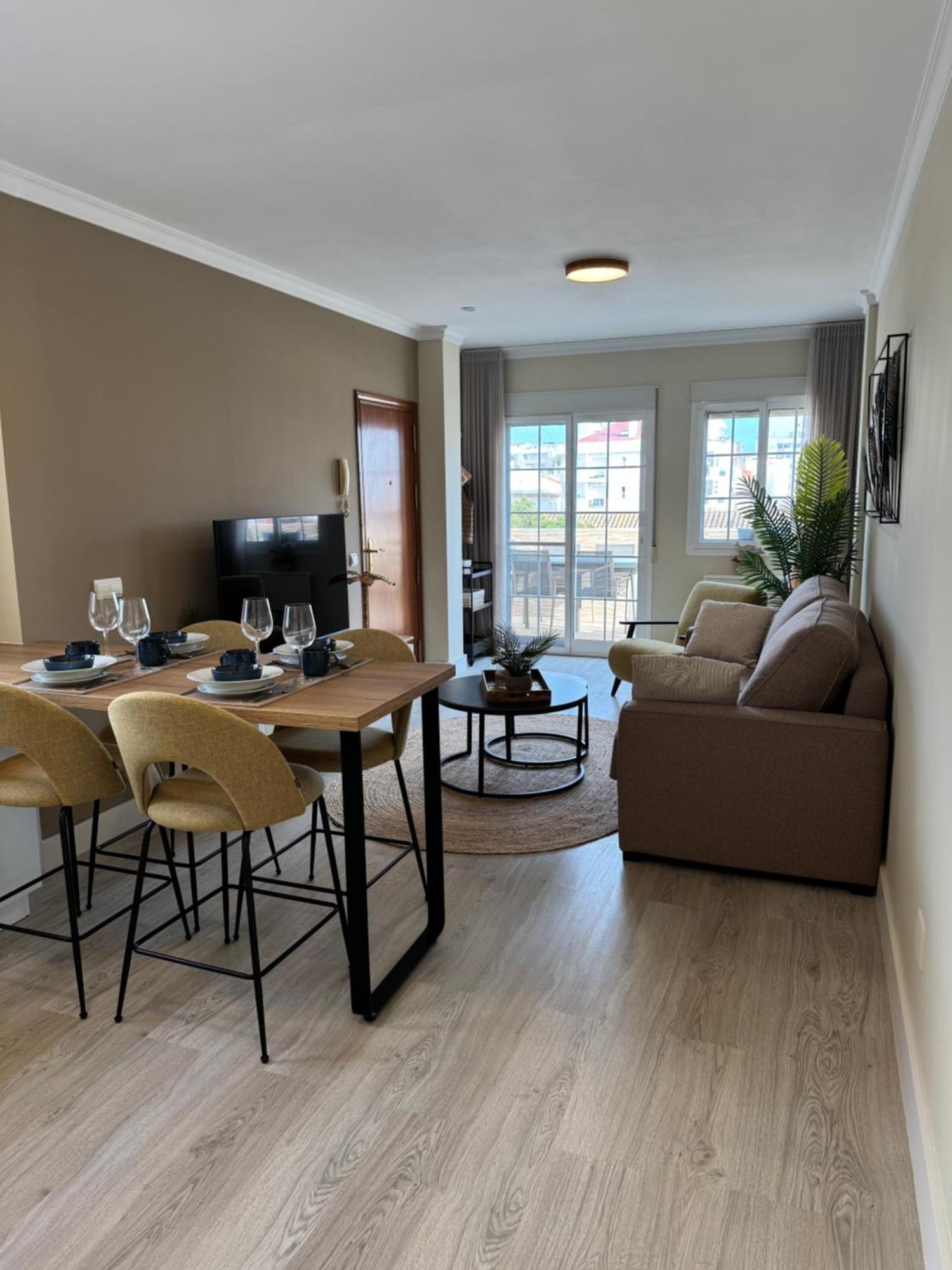 Apartment Penthouse Met Groot Terras Centrum Fuengirola