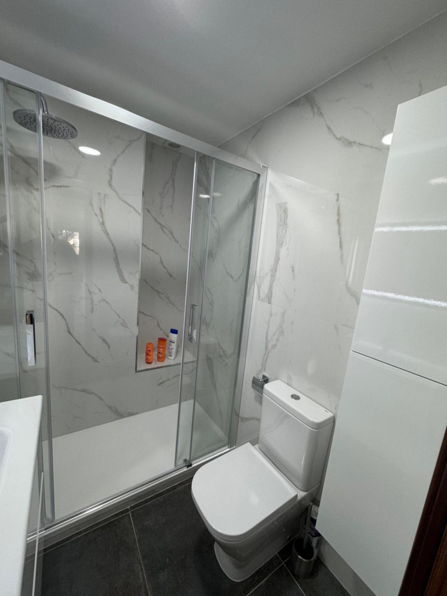 Penthouse Met Groot Terras Centrum