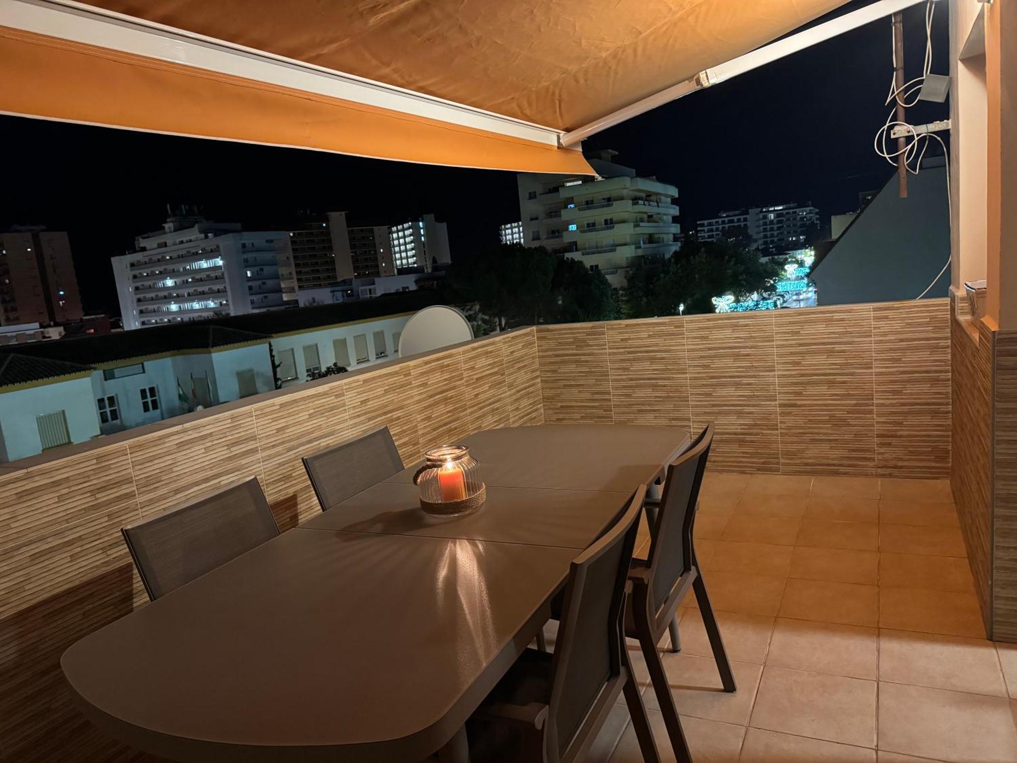 Apartment Penthouse Met Groot Terras Centrum *