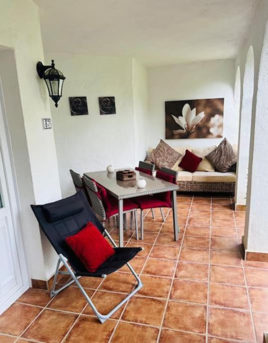 Pajaro Cantor Hoyo 16 Holiday home Fuengirola