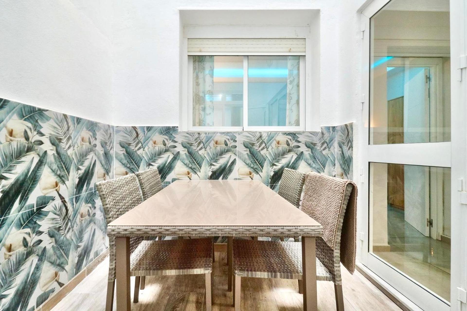 Huoneisto Luxury 2