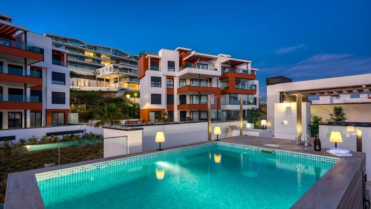 Stunning Penthouse -private Pool Fuengirola