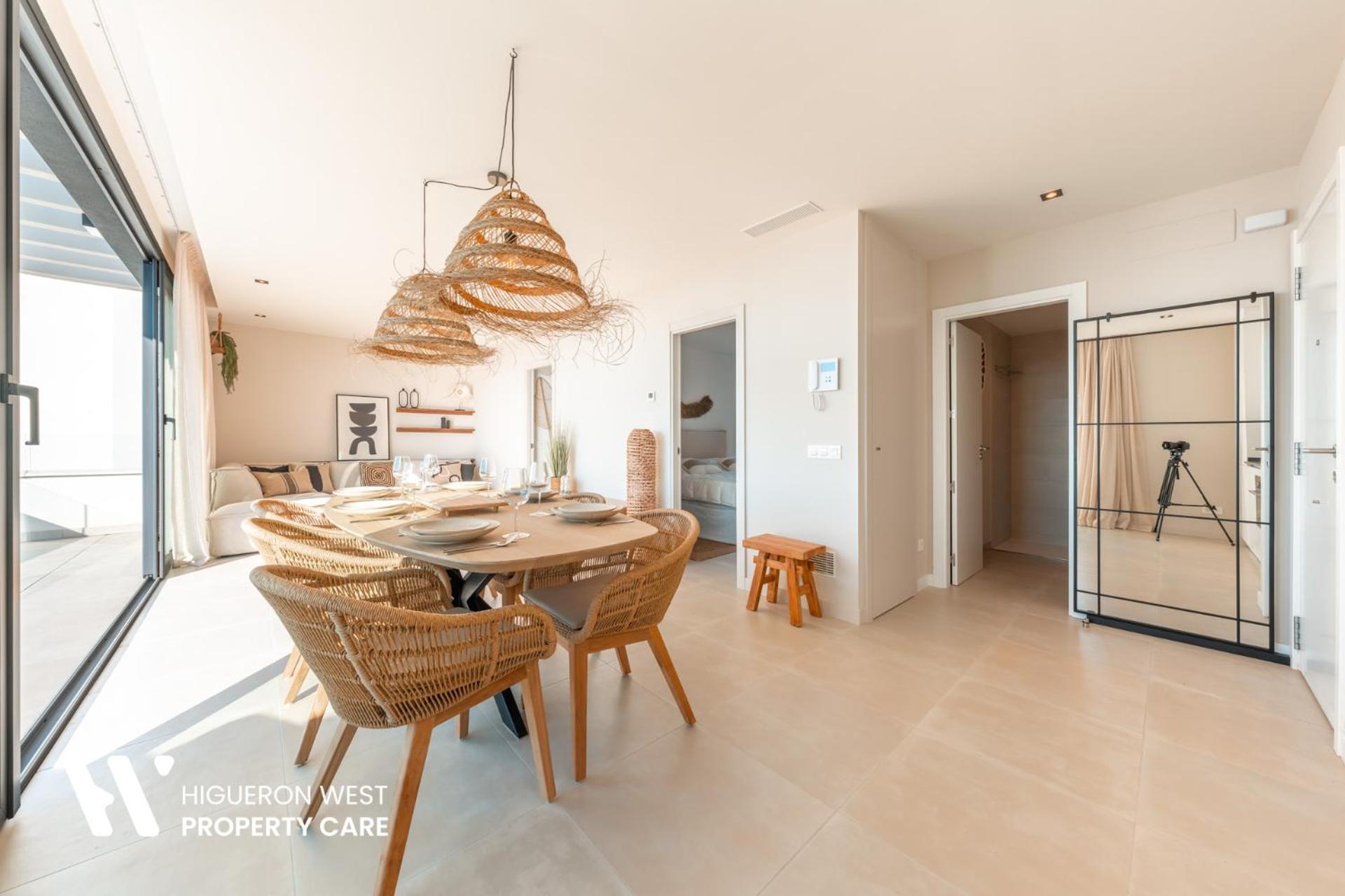 Higueron West Collection - La Costavale By Hwpc