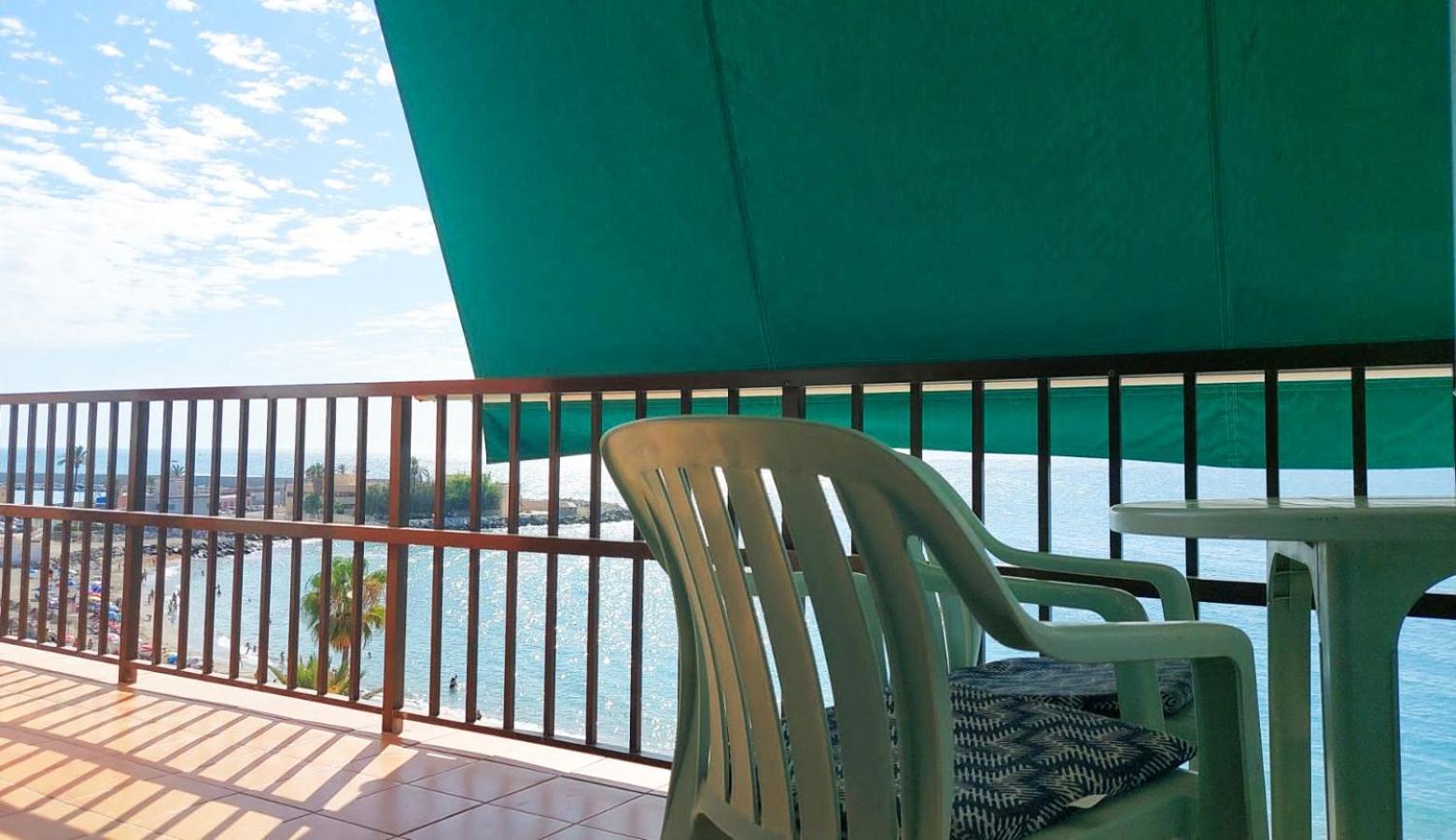 Great Terrace With Views To The Sea. 5th Floor Downtown Area Apartment Fuengirola