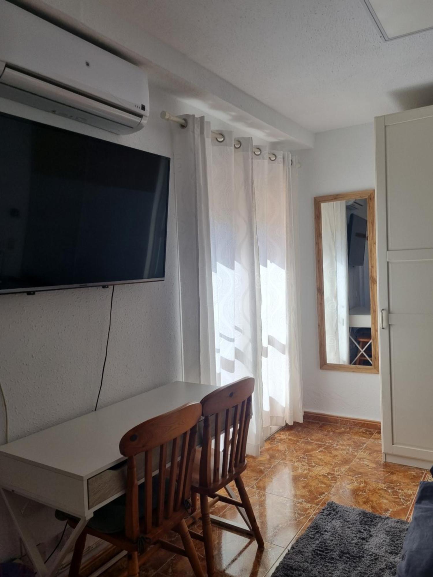 Hostel Cozy, Comfotable *