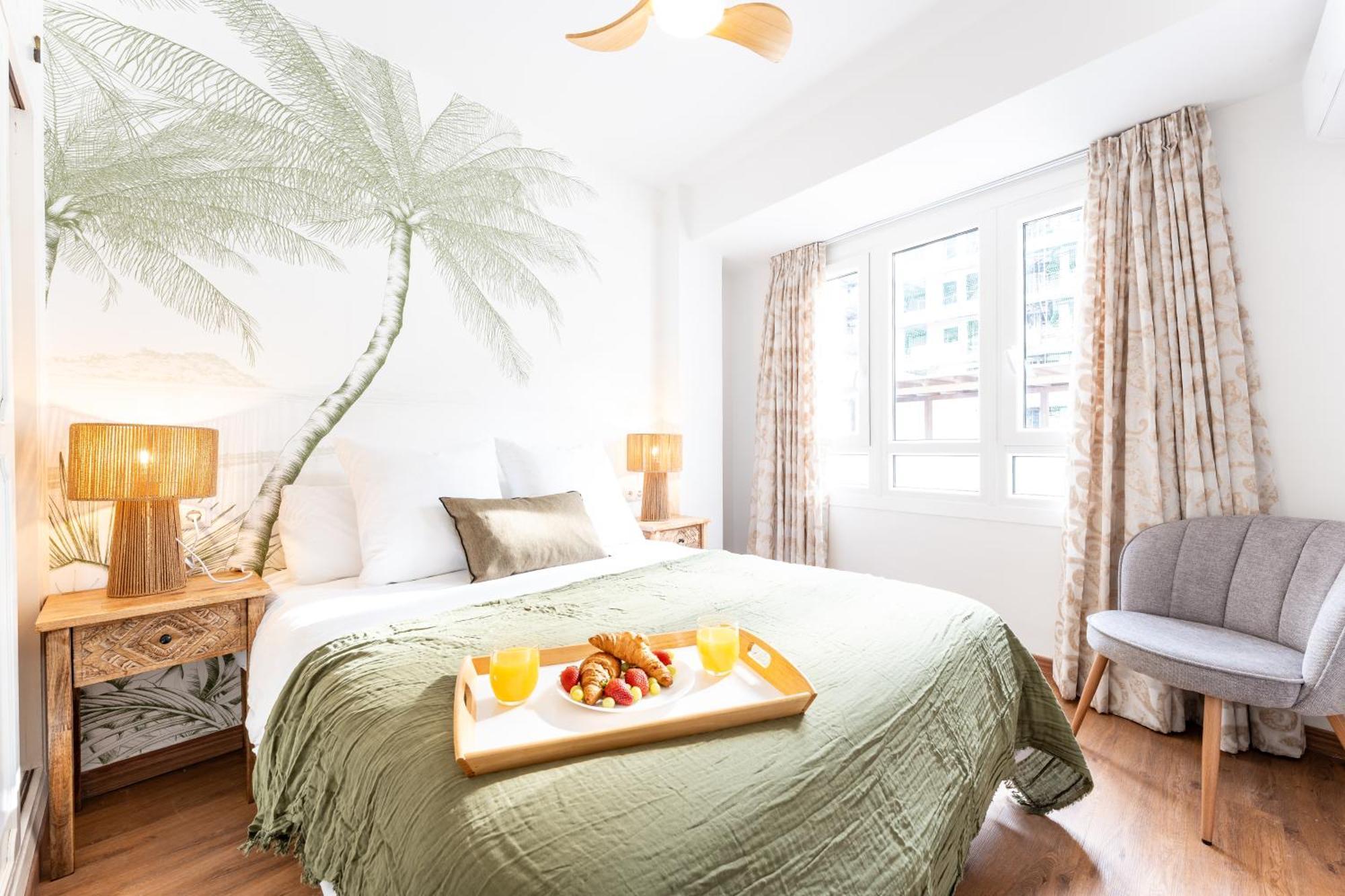 Center Apartment *