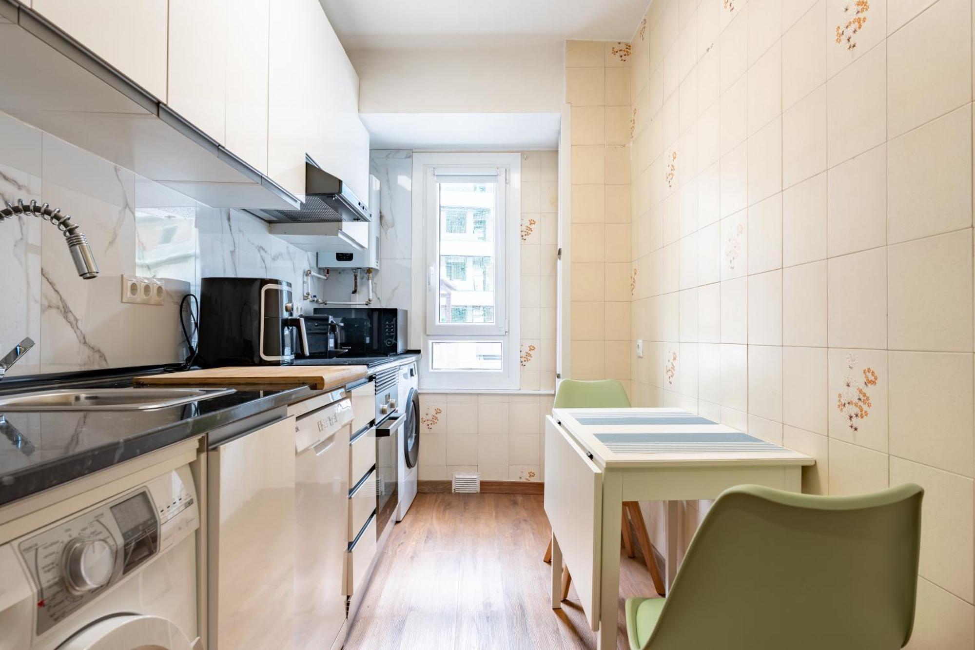 Apartment Center *