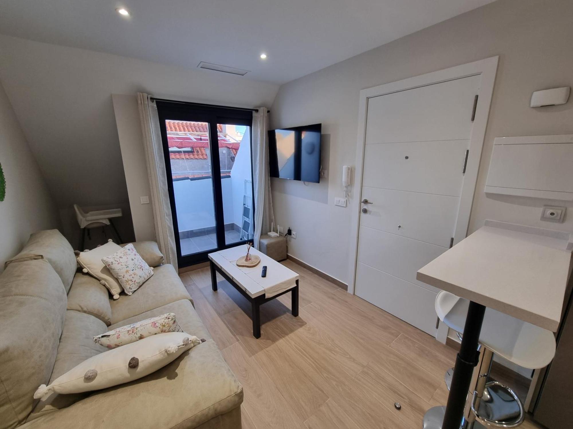 Luna Holidays Center And Appartement