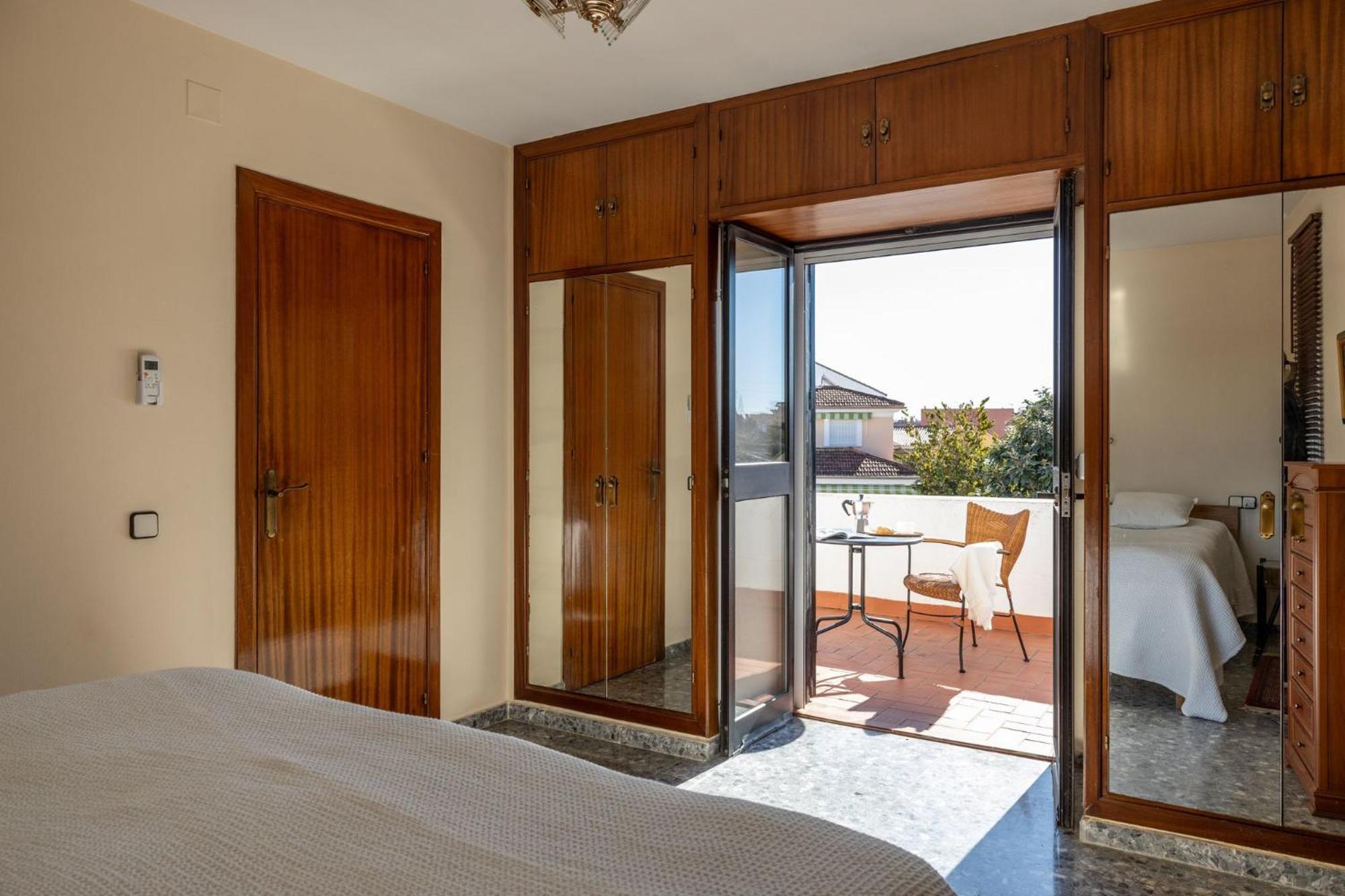 Ref 325 Elena Villa *