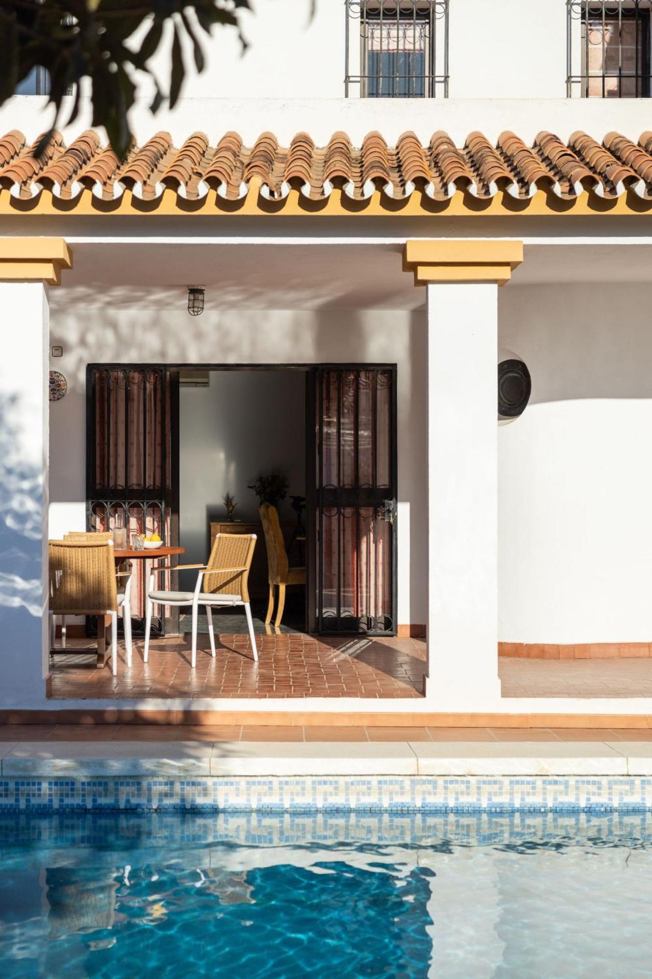 Ref 325 Elena Villa