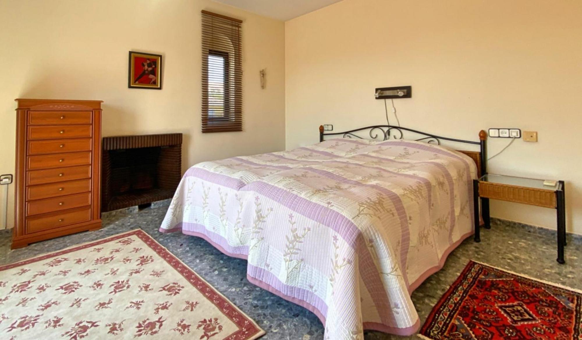 Ref 325 Elena Fuengirola