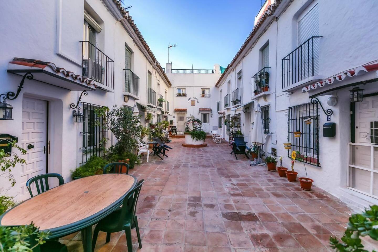 Cyv Vacation In Idyllic 3 Bedroom Fuengirola