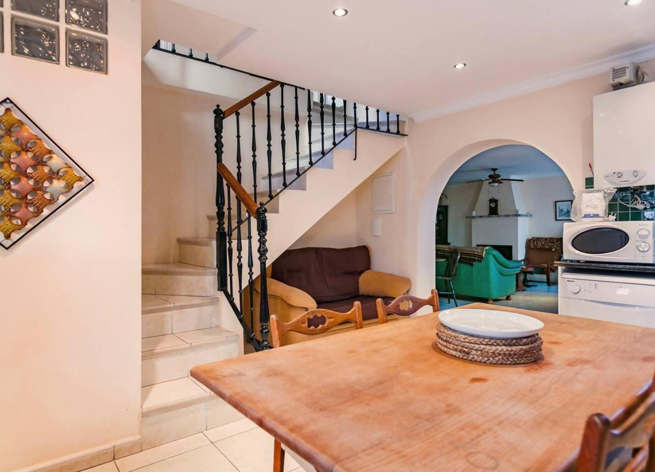 Cyv Vacation In Idyllic 3 Bedroom Apartment