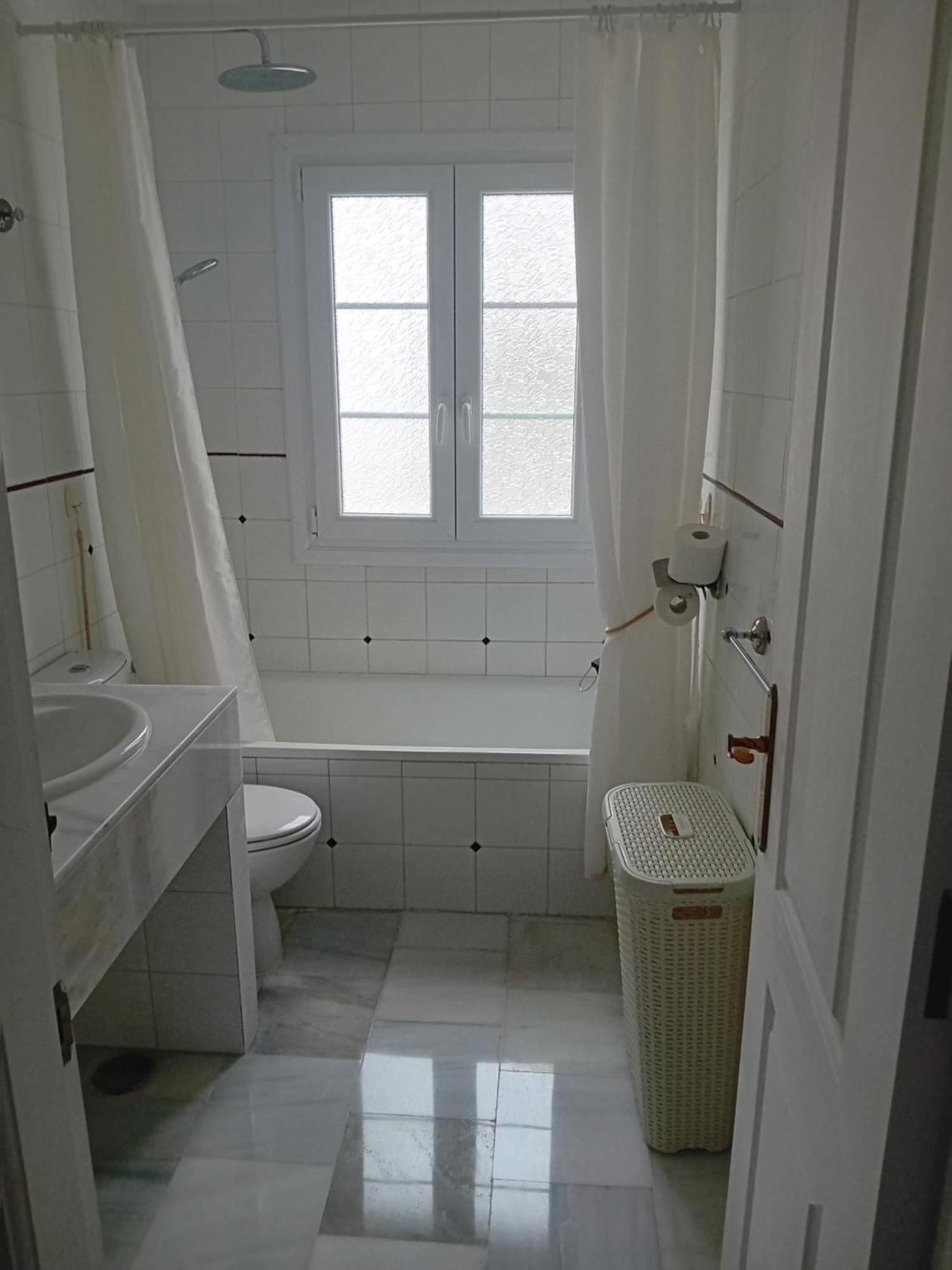Pajaro Cantor Hoyo 16 Holiday home Fuengirola