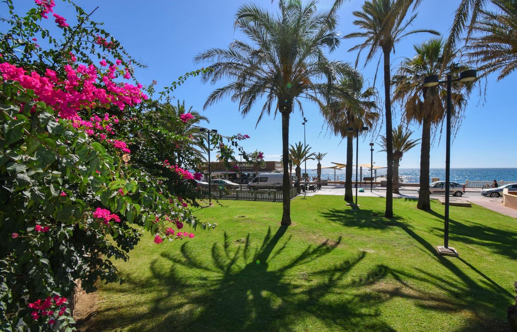 Ref 250 * Fuengirola