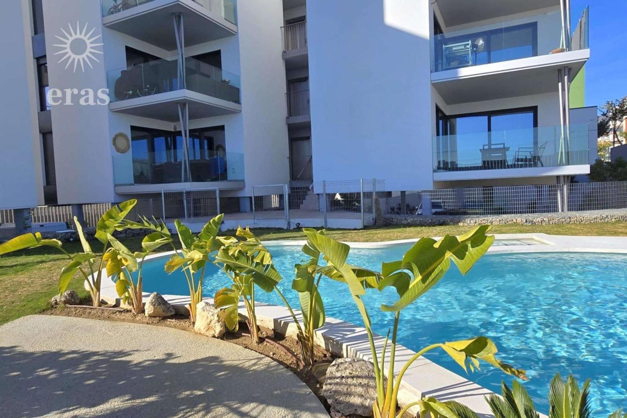 Magnifique Terrasse Piscine 4pers *