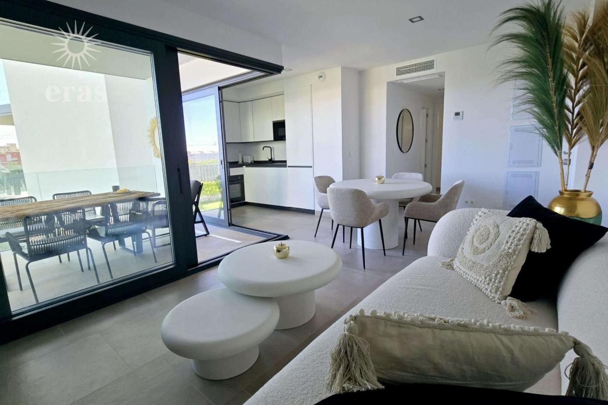 Magnifique Terrasse Piscine 4pers