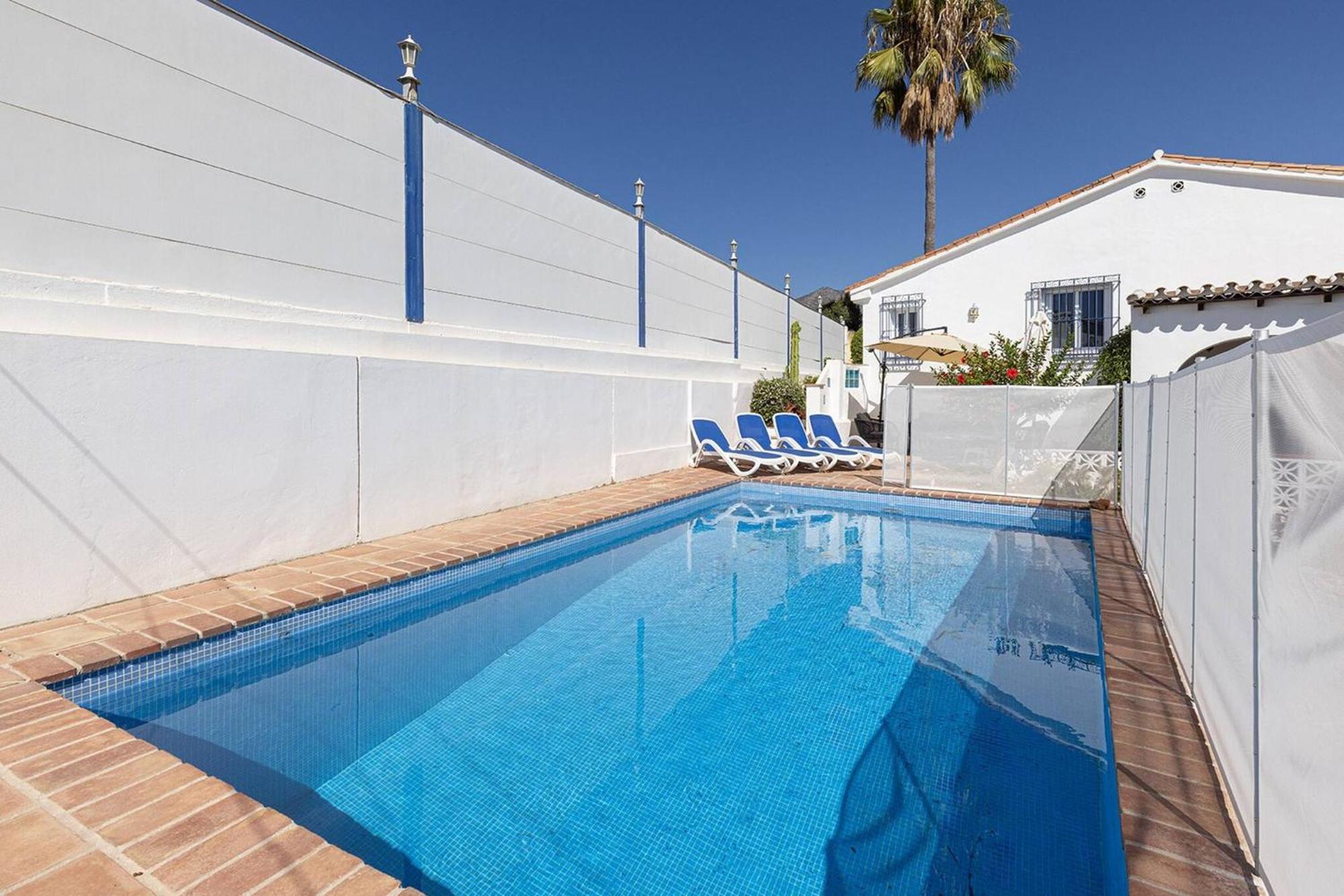 089 Traditional Andalusian 3 Bed With Private Pool Villa