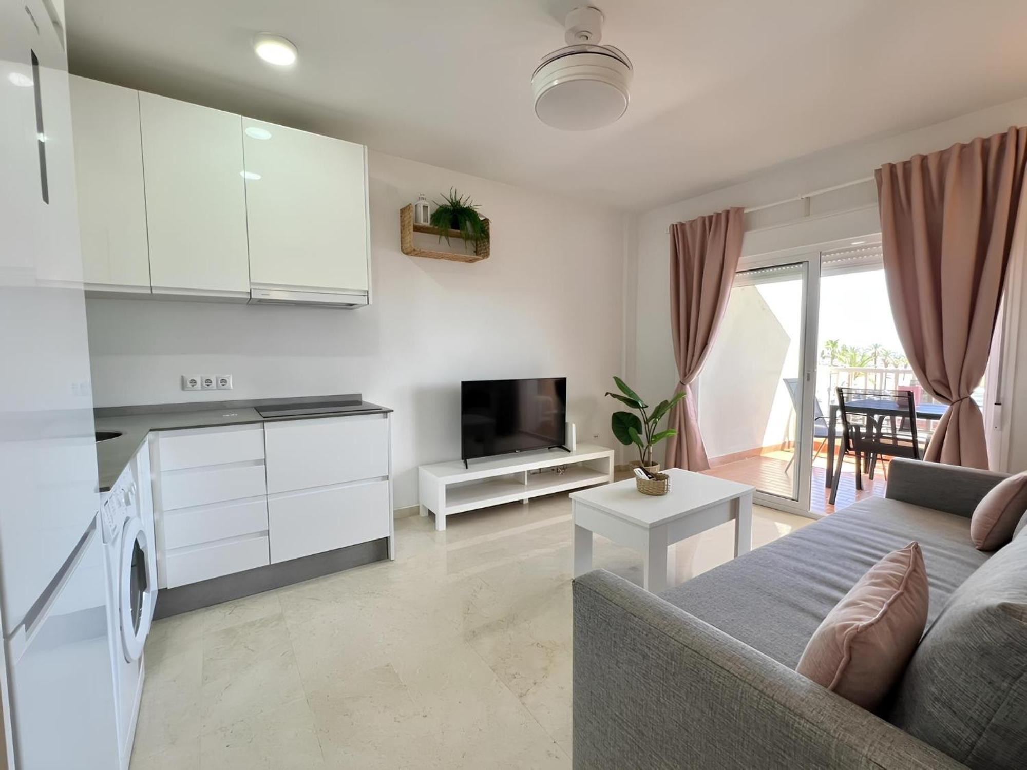 Apartment El Paraiso Beachfront *