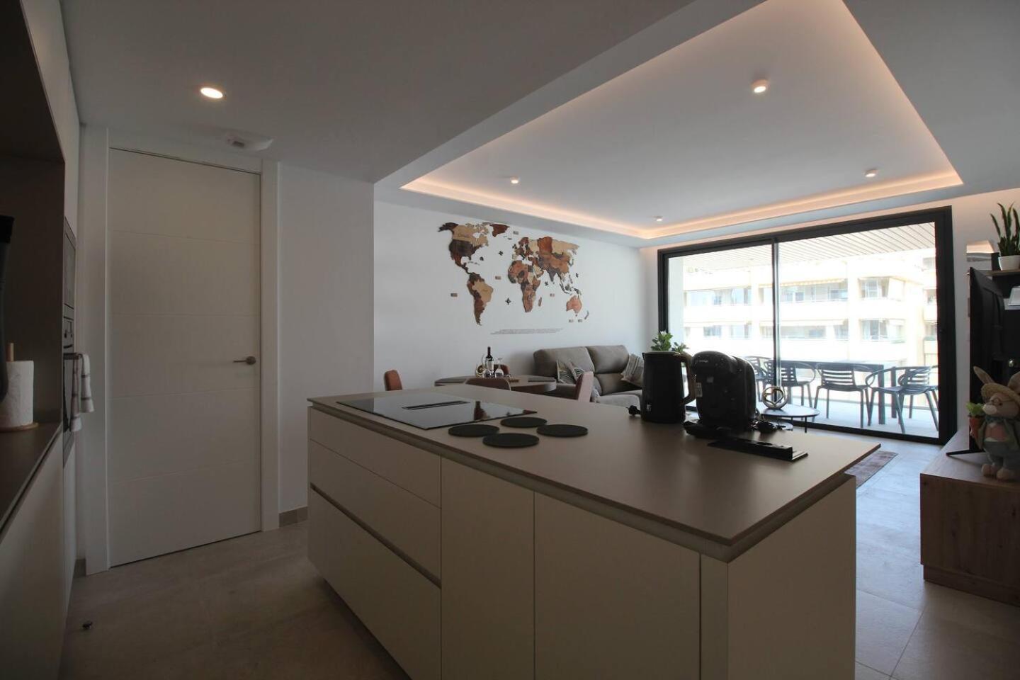 Happy Travel Jade Tower Apartment *