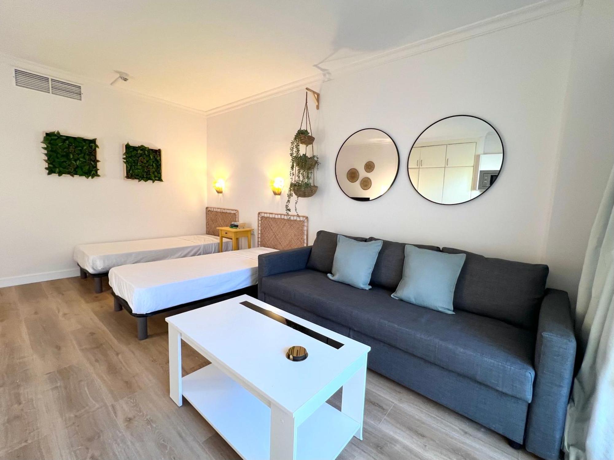 Pyr And Pool I Appartement