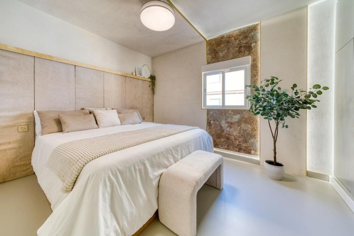 Huoneisto Luxury With Cinemaroom 600 Mtr From The Fuengirola