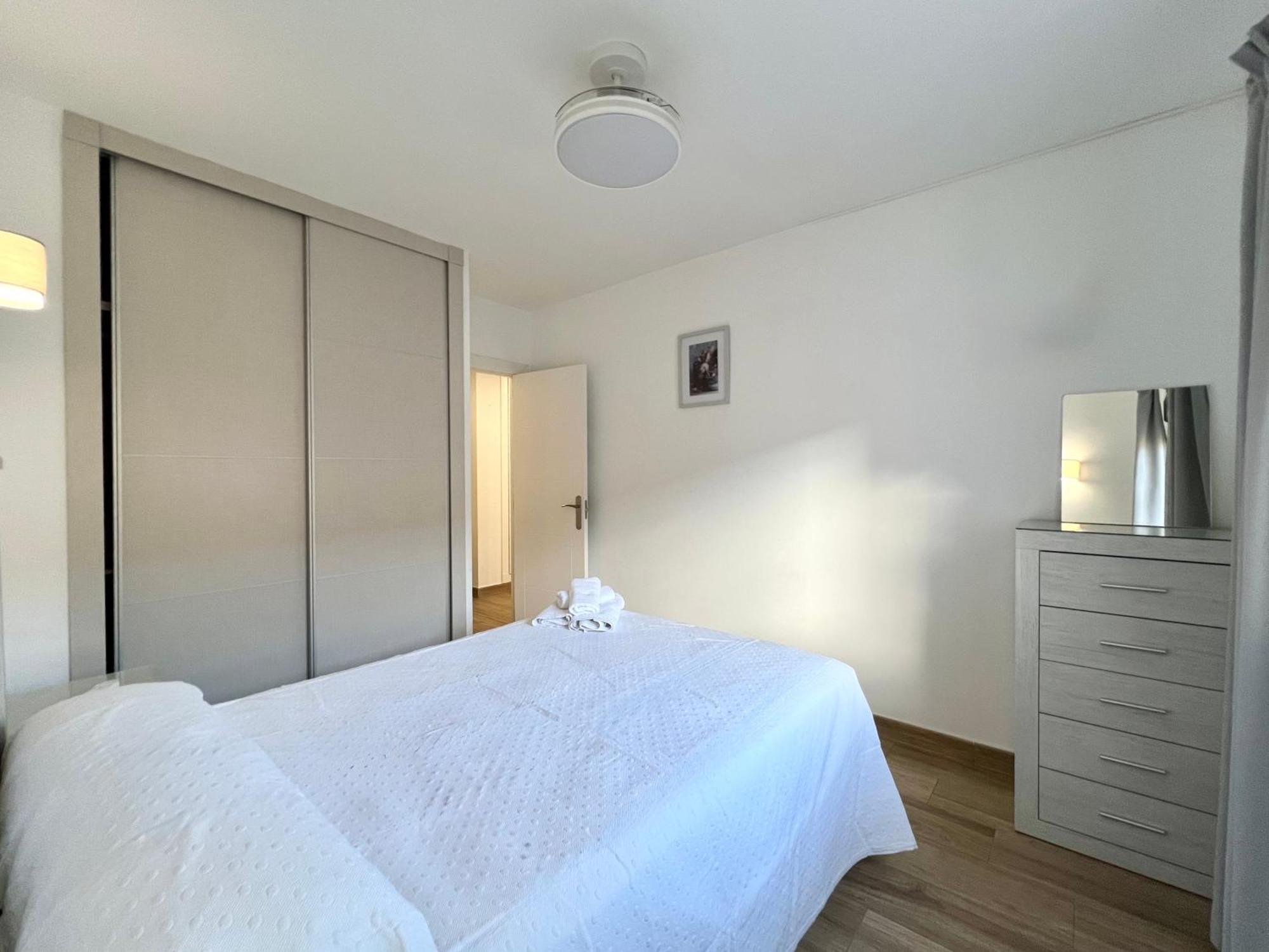 Urban Bay Center & Apartment Fuengirola