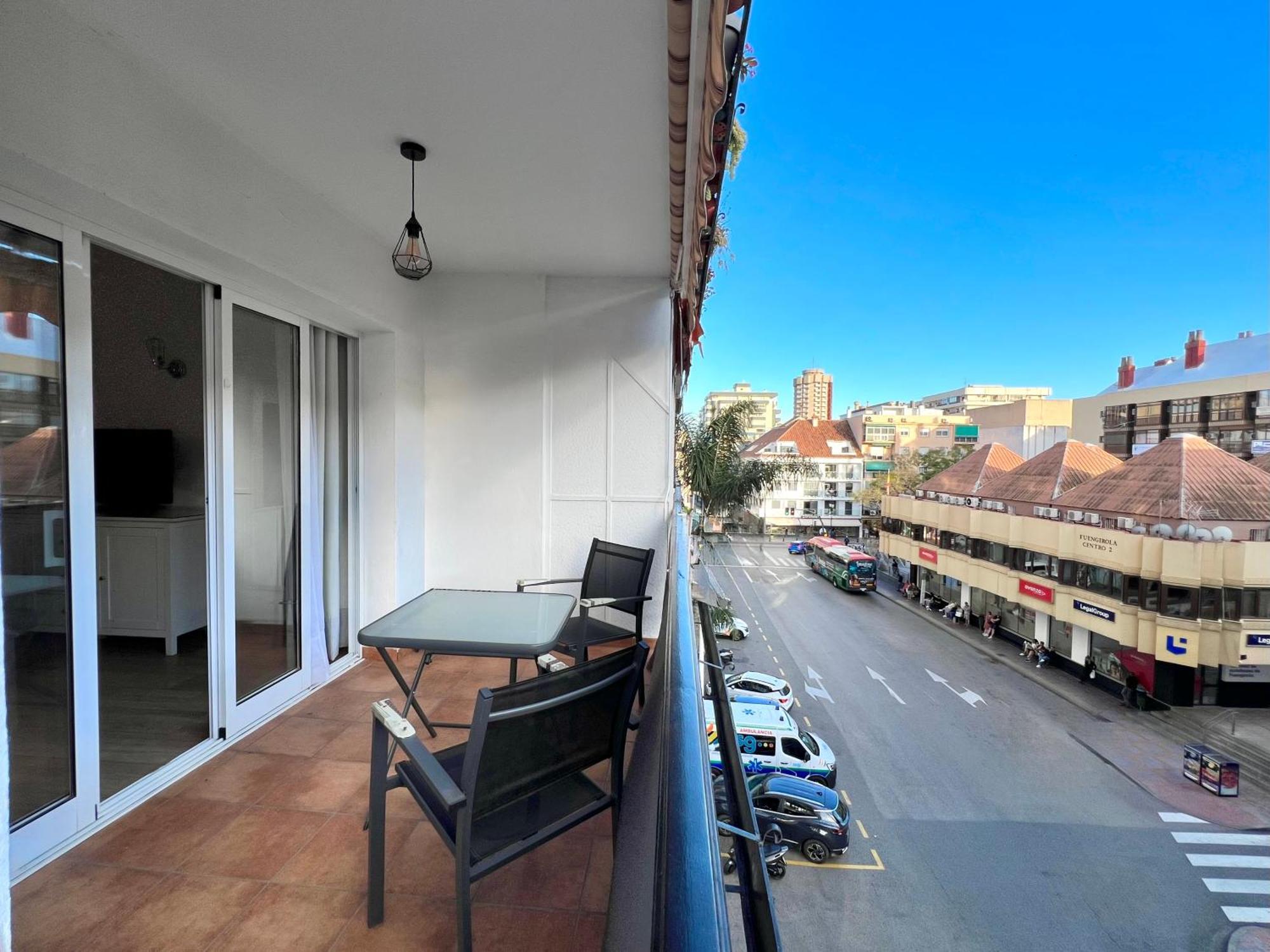 Urban Bay Center & Fuengirola