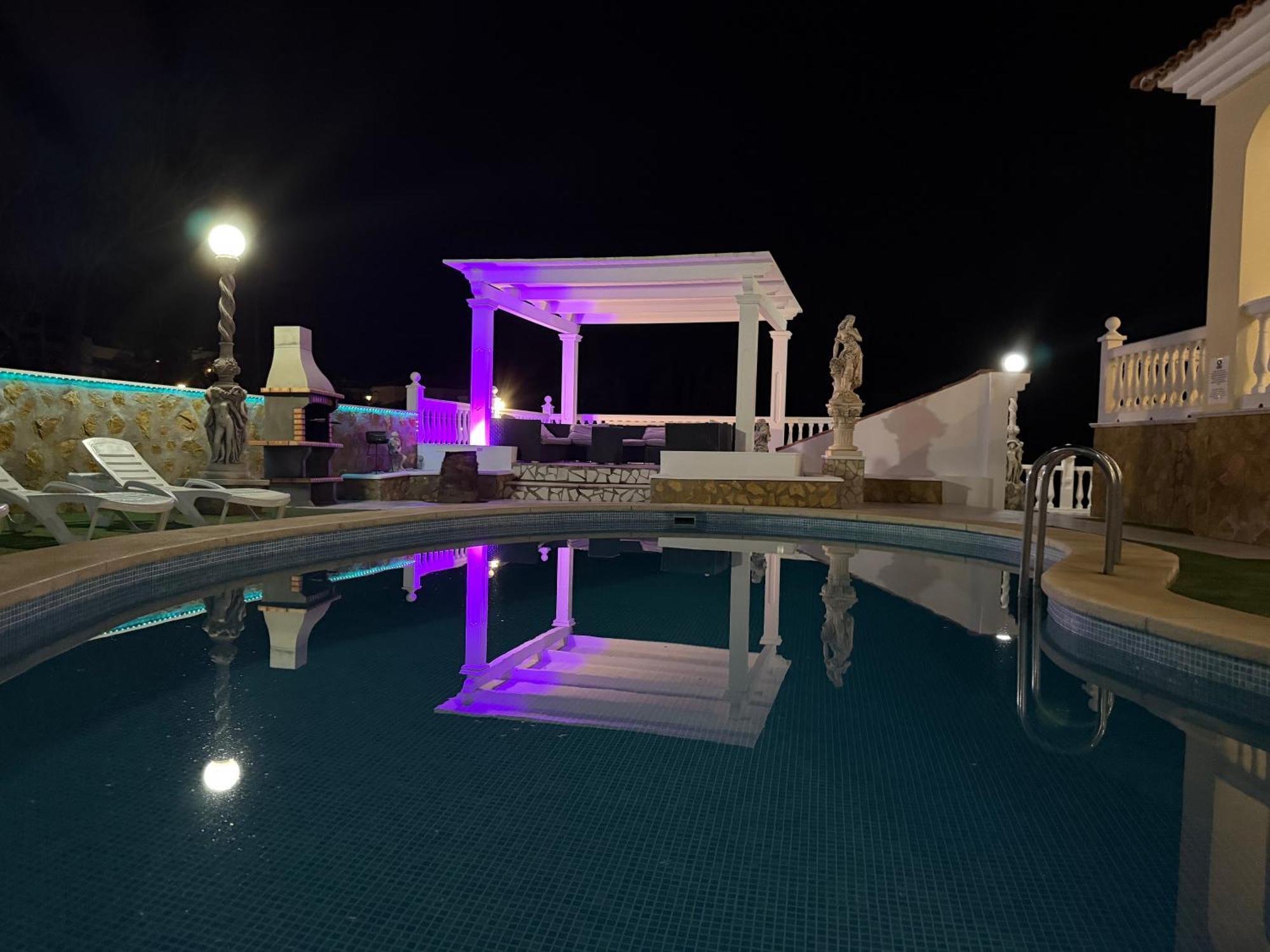 Lissa Luxe Villa *