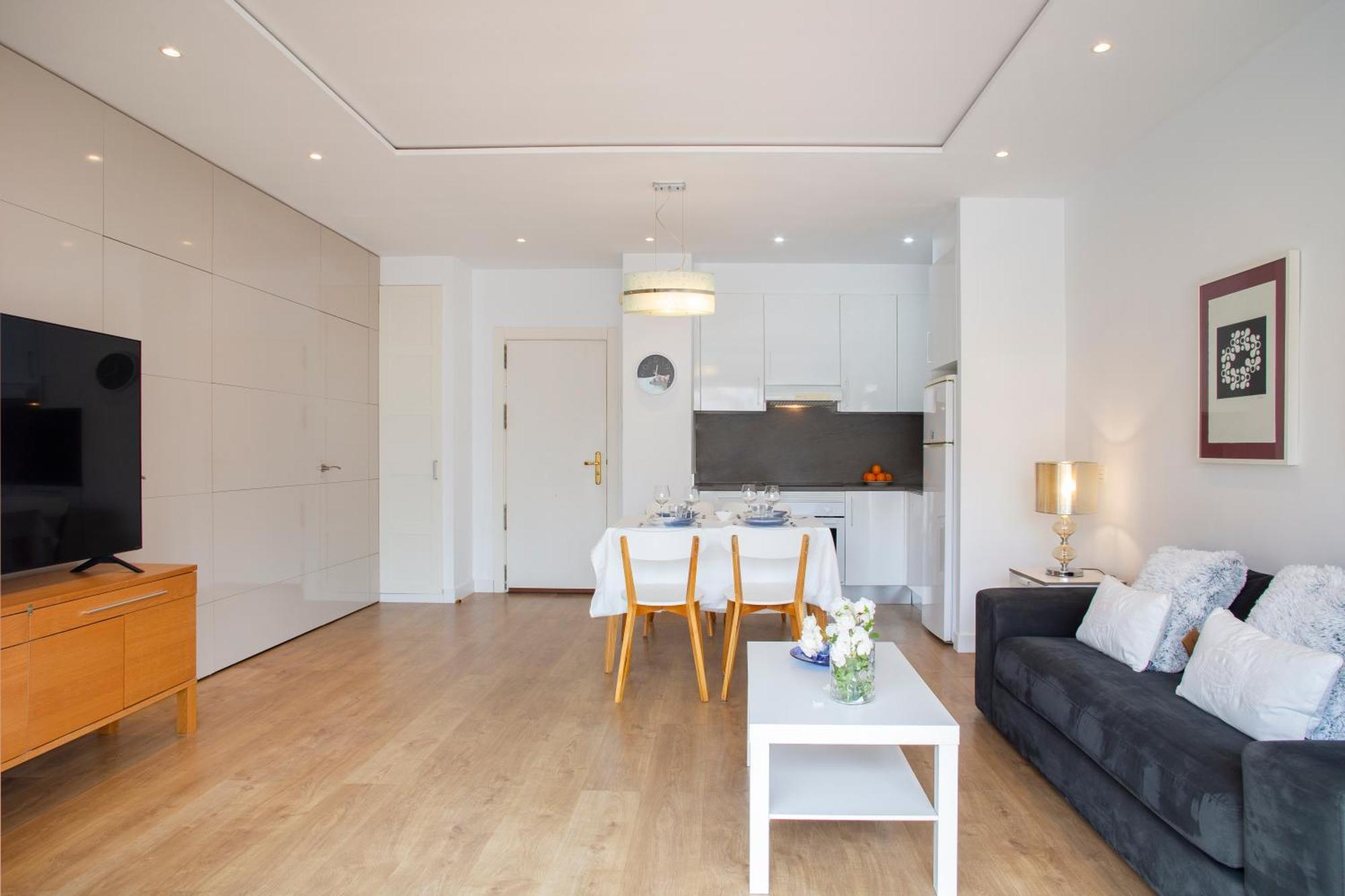 Unbeatable Location - 1 Step Away From Everything Fuengirola