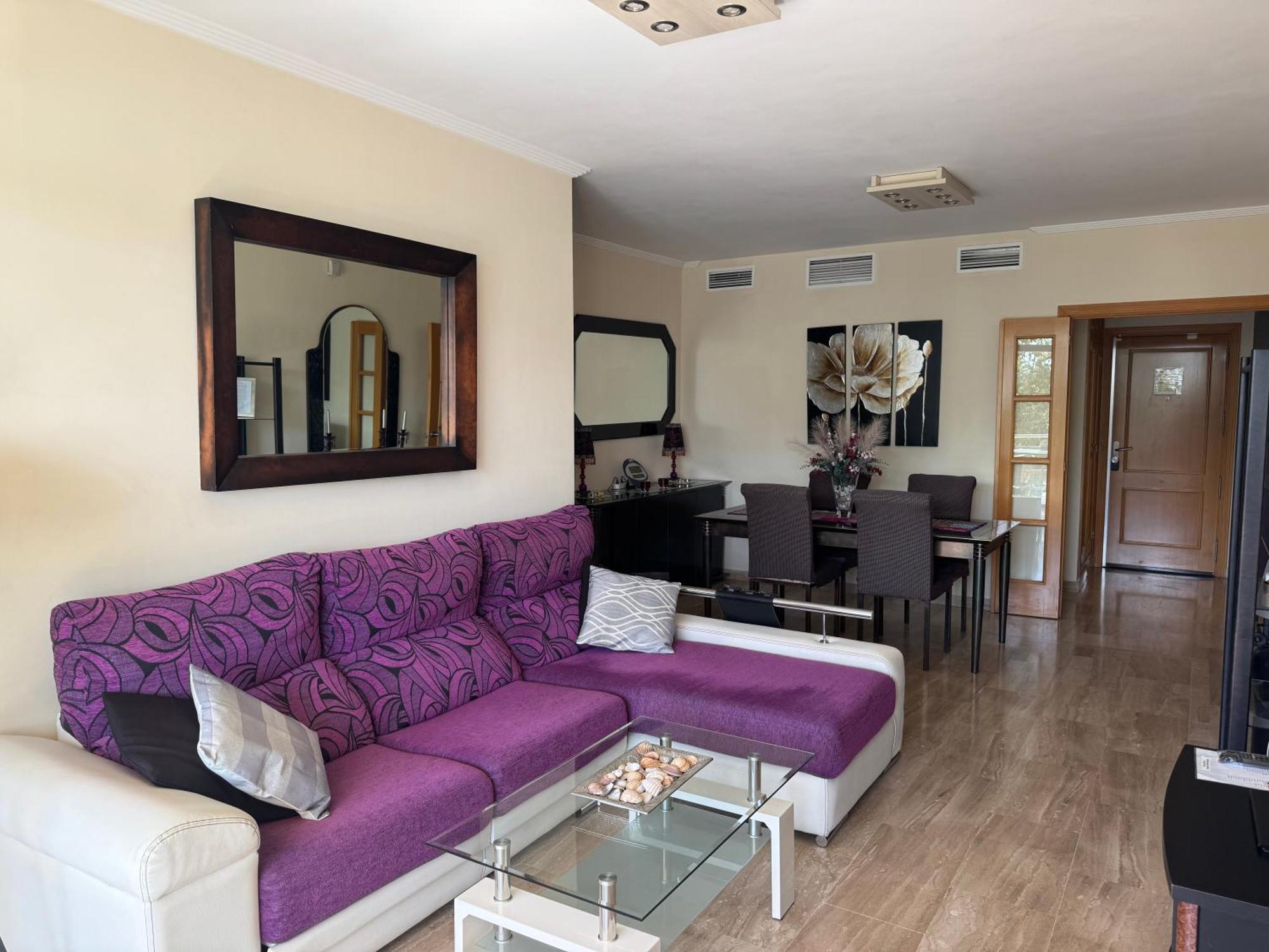 Apartamento Primera Linea De Playa En Frente Al Puerto Deportivo Fuengirola