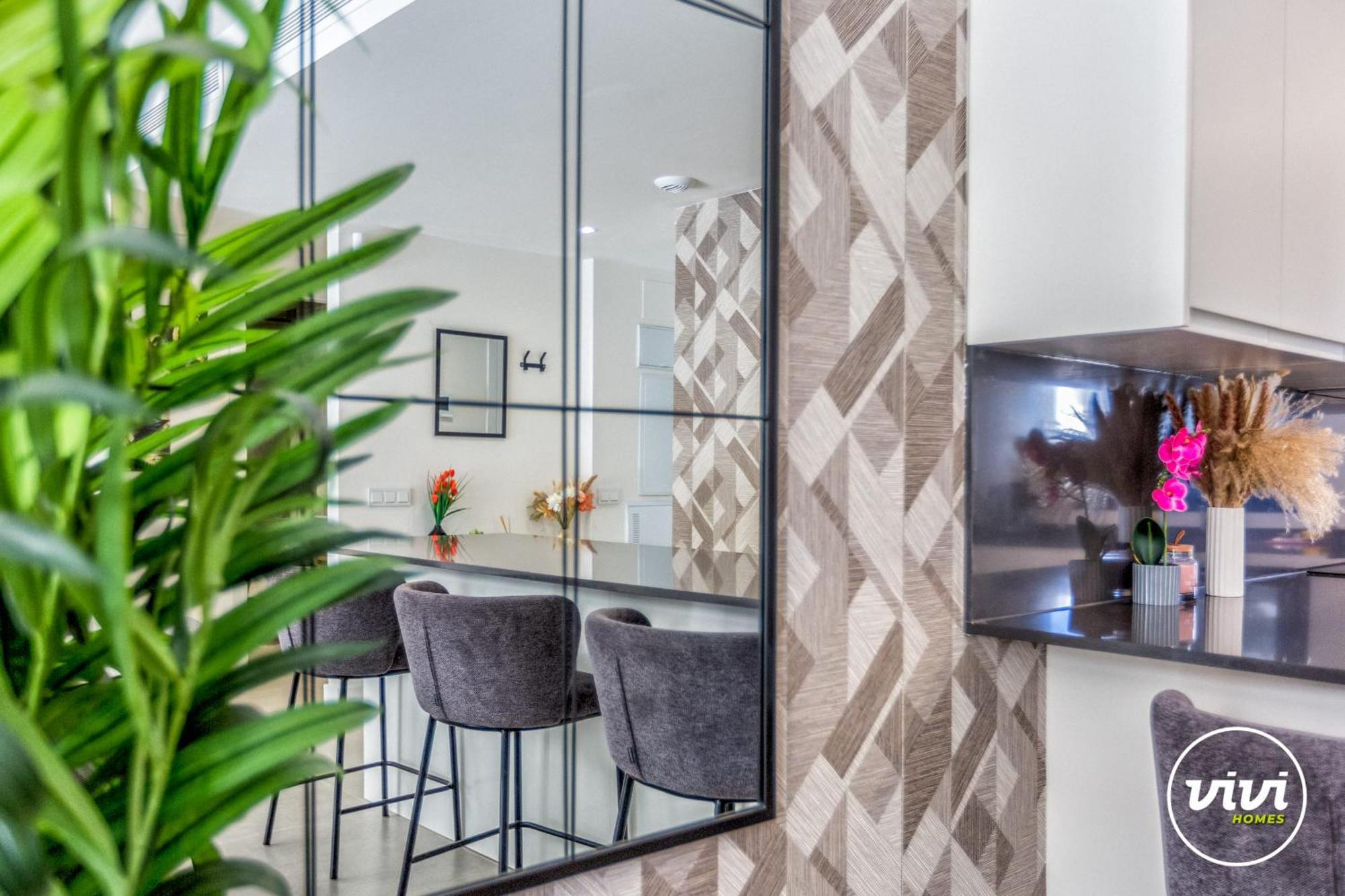 Vivi Homes - Apollo Luxury, Pool, Gym & Fuengirola