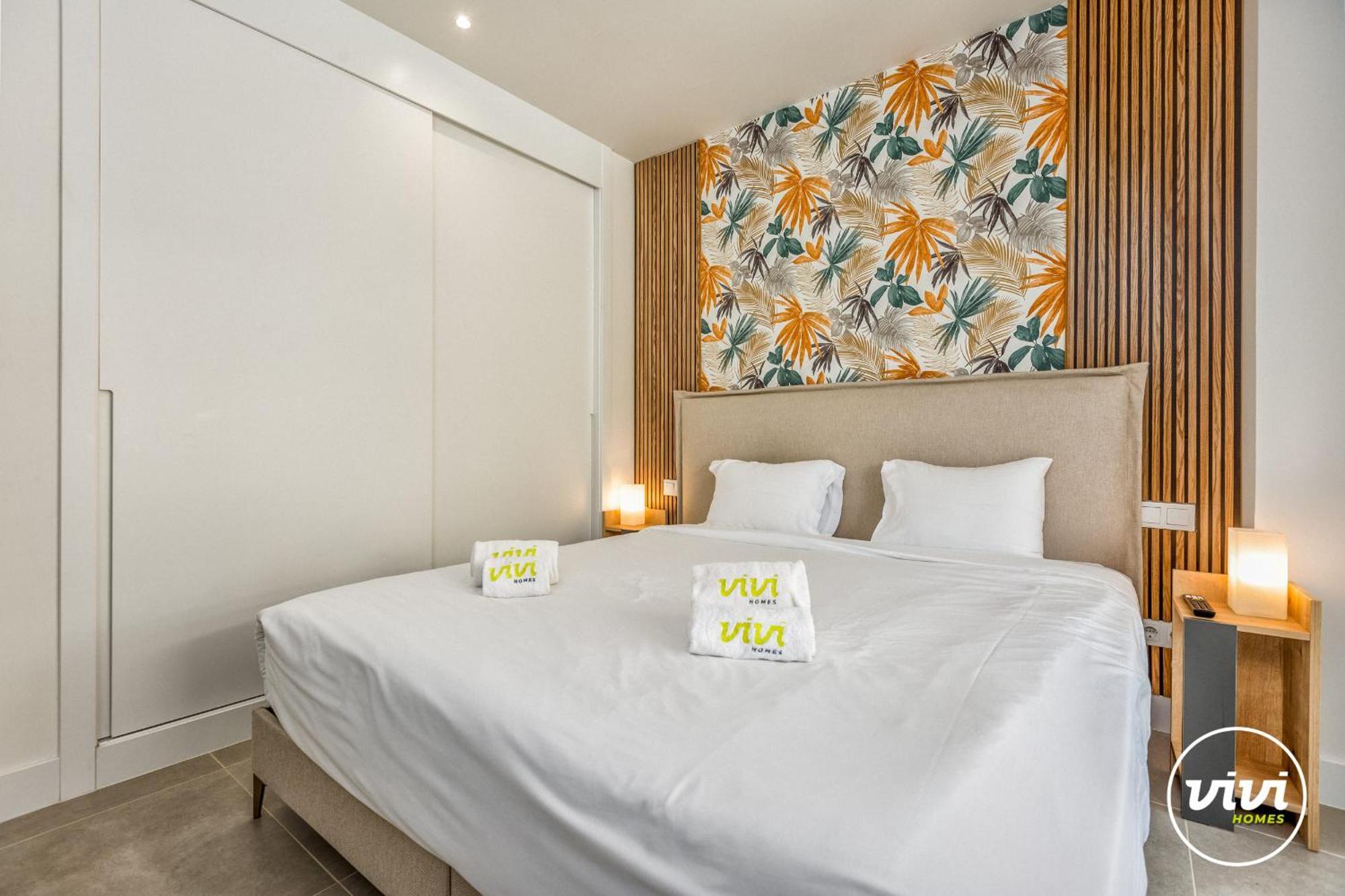Vivi Homes - Apollo Luxury, Pool, Gym & Apartment *