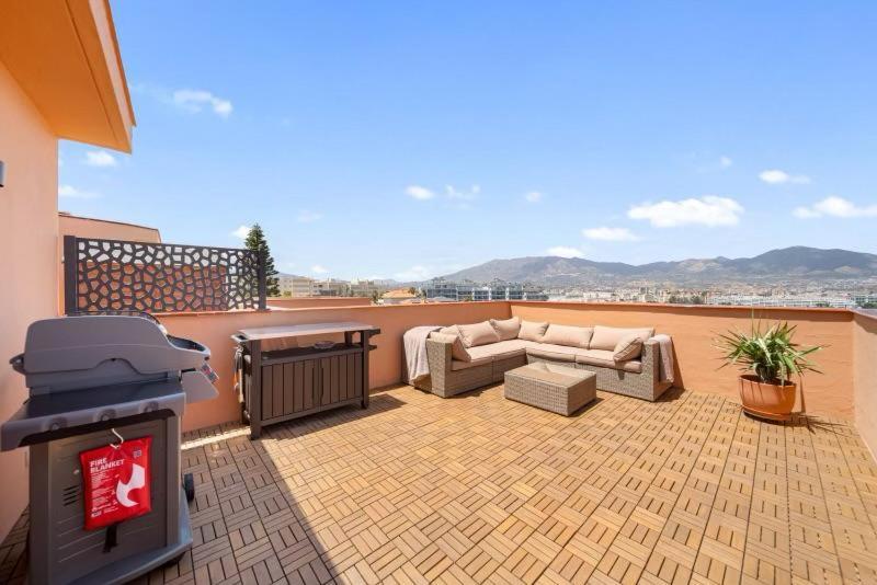 Castle And Sea Views * Fuengirola