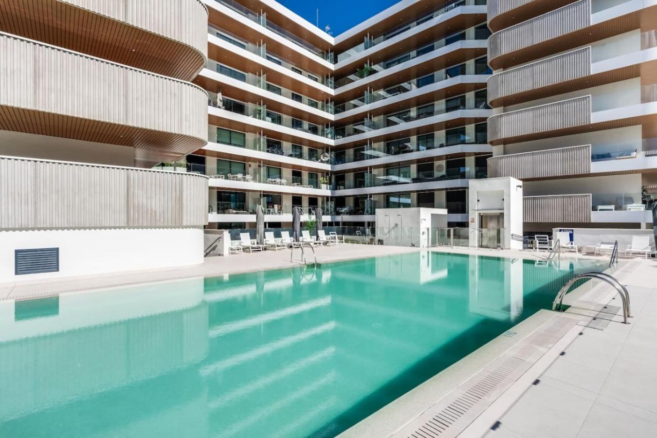 Apartment Jade Tower 2br Perfect Location Fuengirola