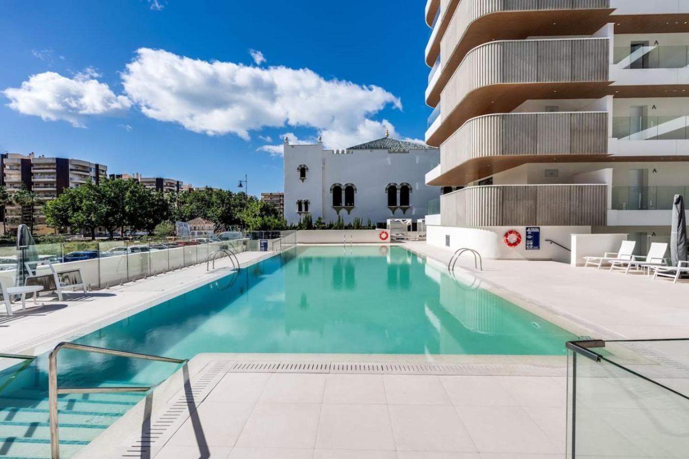 Jade Tower 2br Perfect Location