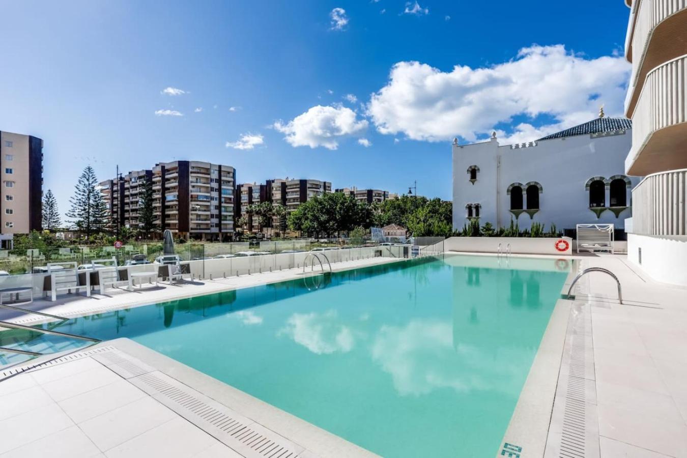 Jade Tower 2br Perfect Location Fuengirola