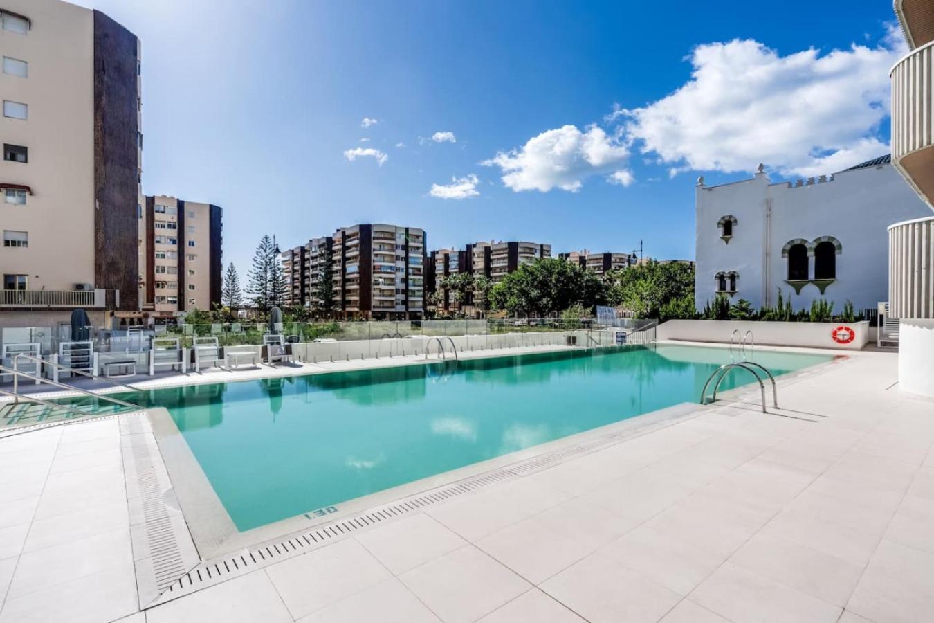 Jade Tower 2br Perfect Location Apartment Fuengirola