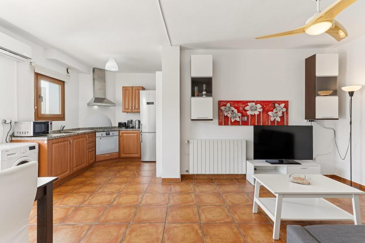 Apartment Charming With Big Terrace