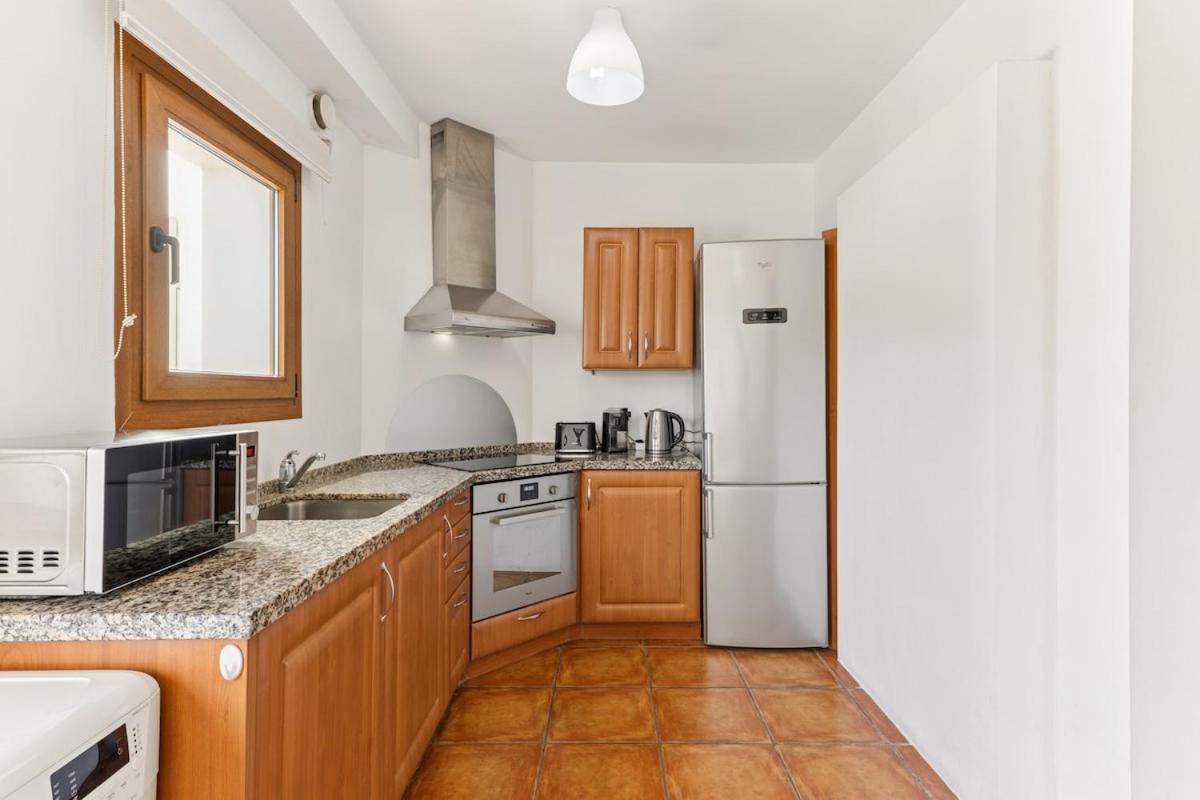 Apartment Charming With Big Terrace