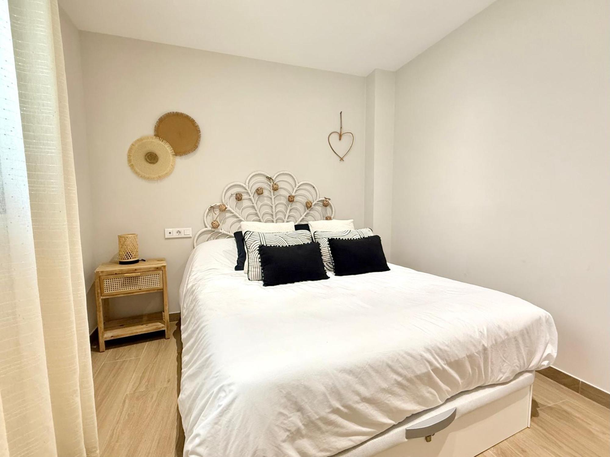 Luna Holidays Center And Apartamento