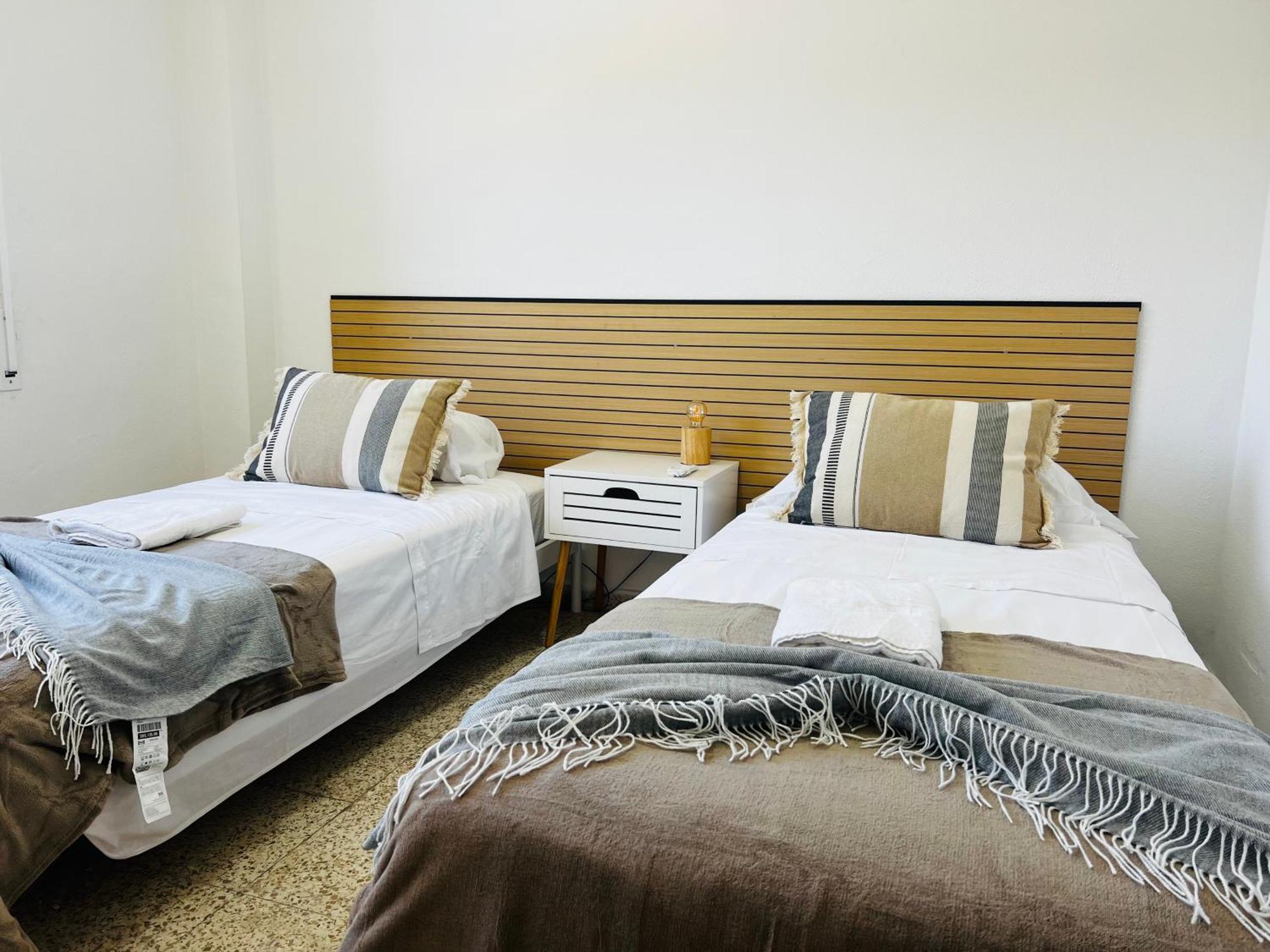 Boliches, Pax6, Wifi And Pool Apartment Fuengirola