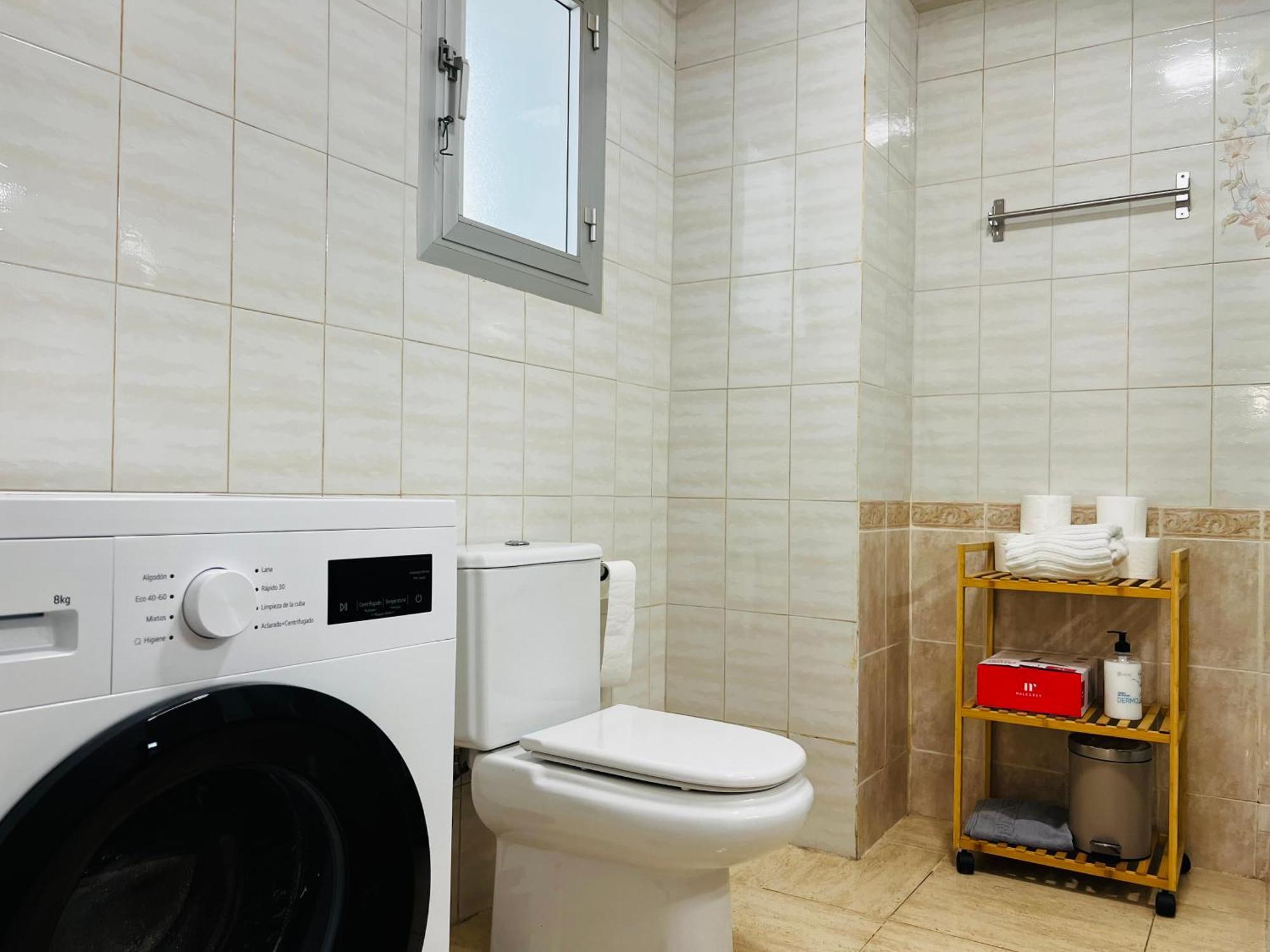 Boliches, Pax6, Wifi And Pool Apartment
