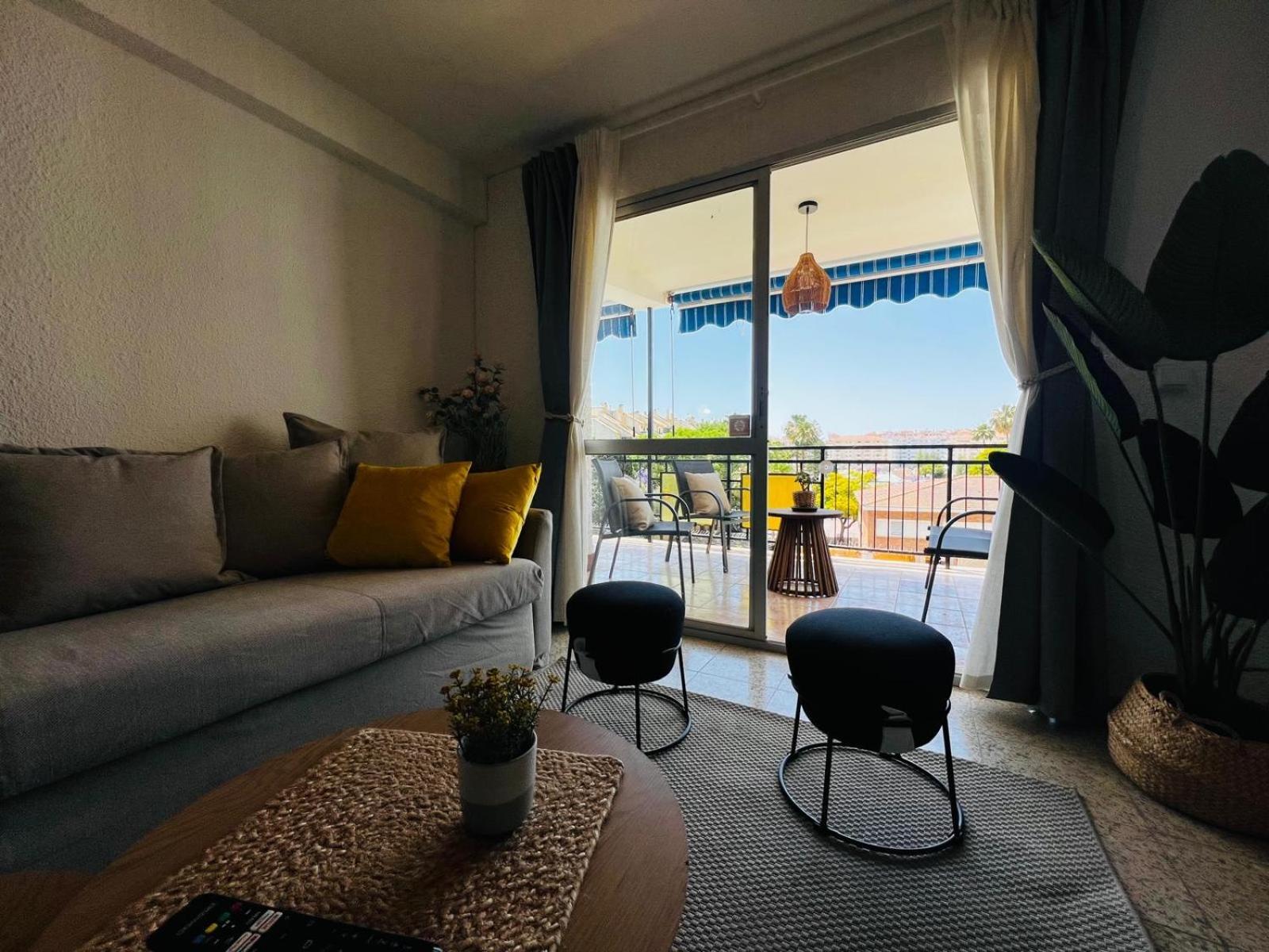 Apartment Boliches, Pax6, Wifi And Pool *