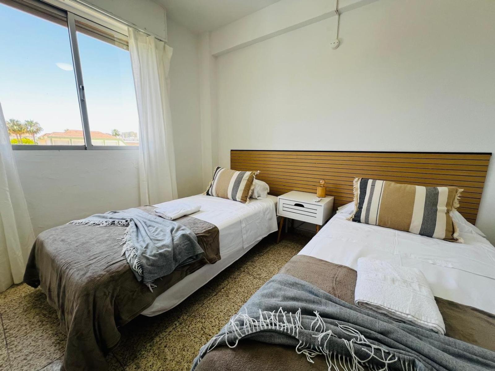 Apartment Boliches, Pax6, Wifi And Pool Fuengirola