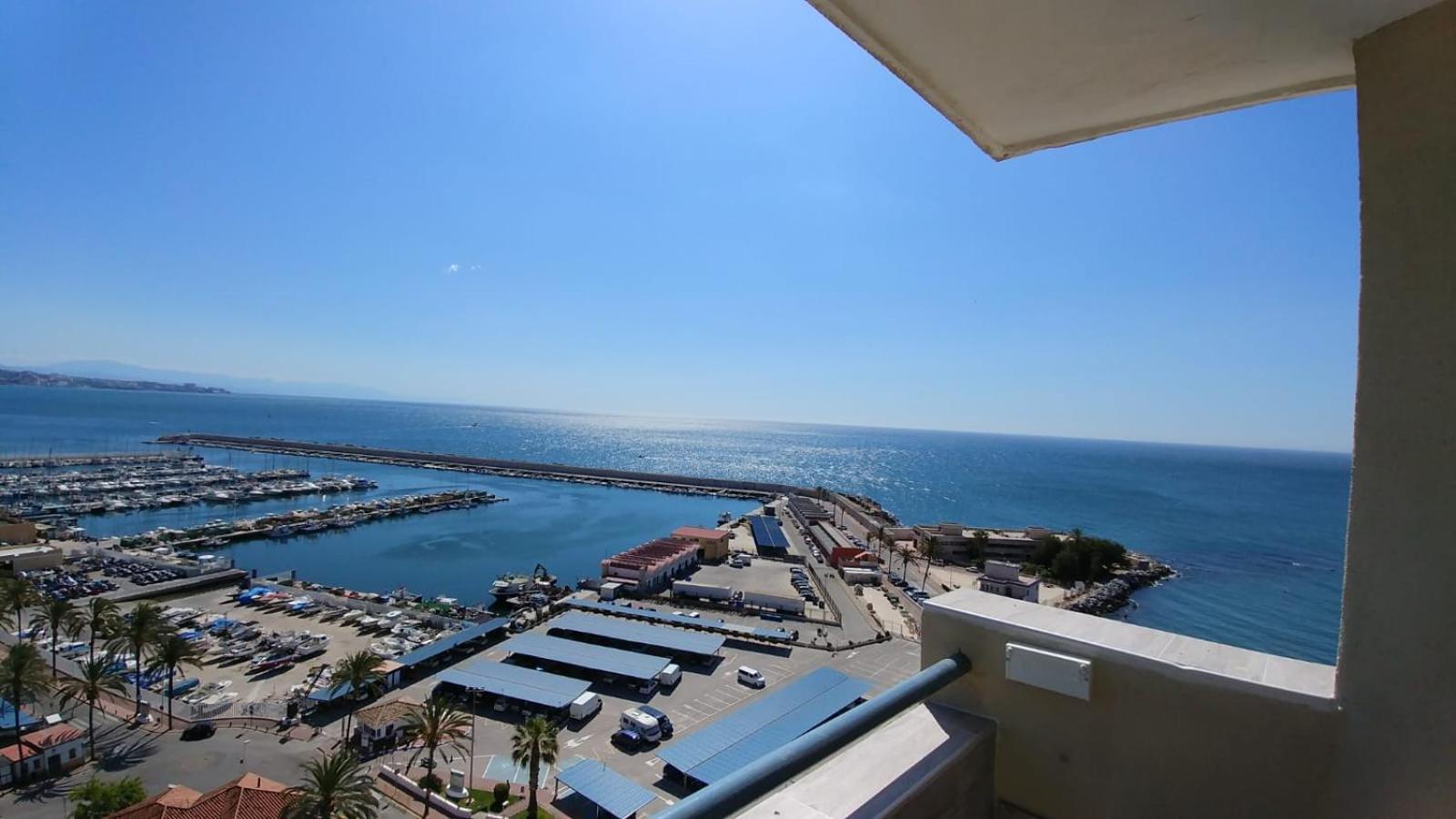 Estudio Esplendido En El Puerto Appartement Fuengirola