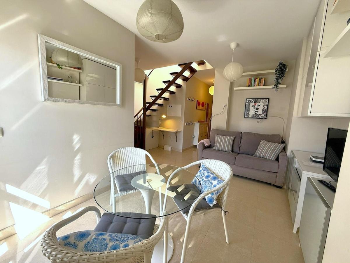 Sunny & Cosy Penthouse *