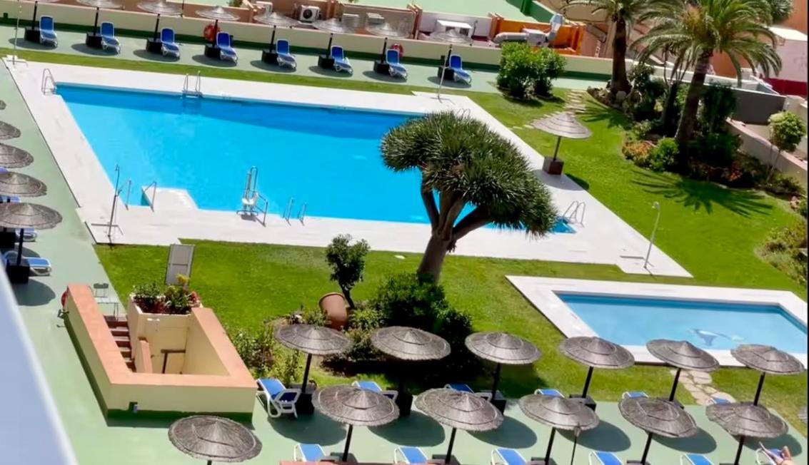 Pyr Private Hotel 4*