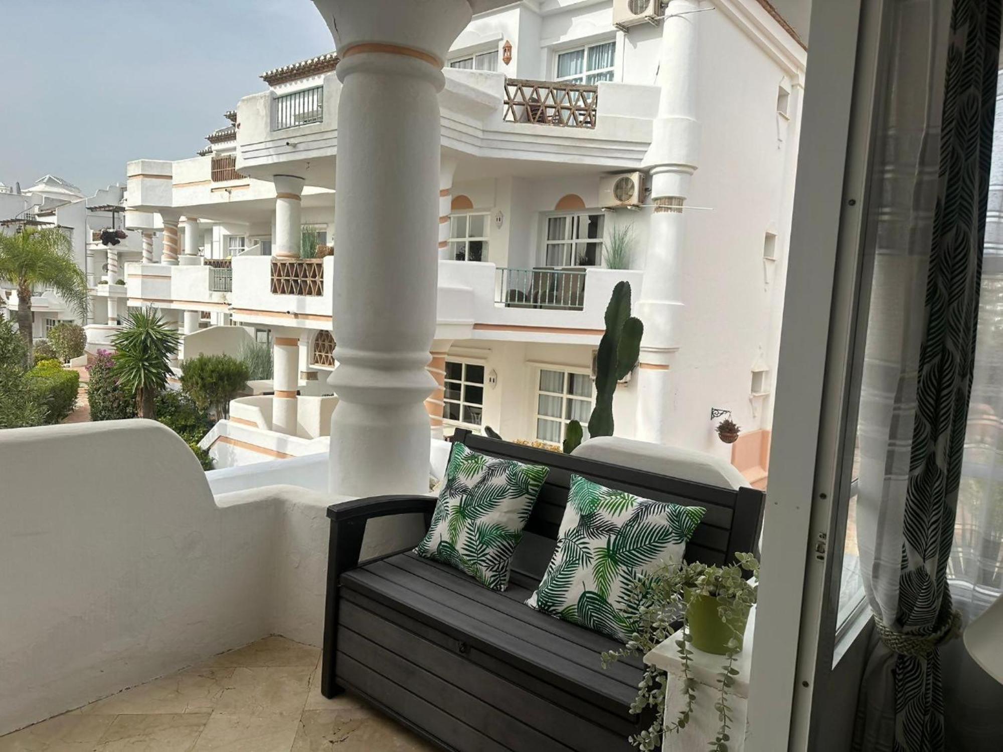 Apartment Matchroom Golf