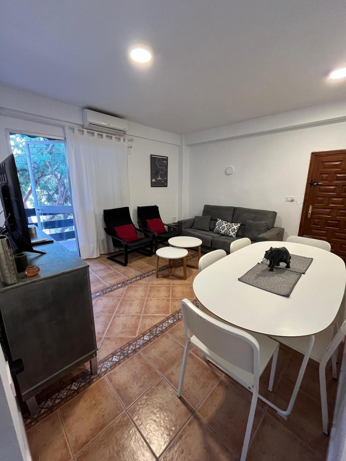 Appartement Beautiful 3 Bedrooms, 2 Baths, Balcony, Fuengirola